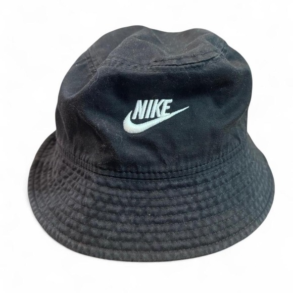 Nike Other - Nike black bucket hat size S/M logo summer retro y2k
